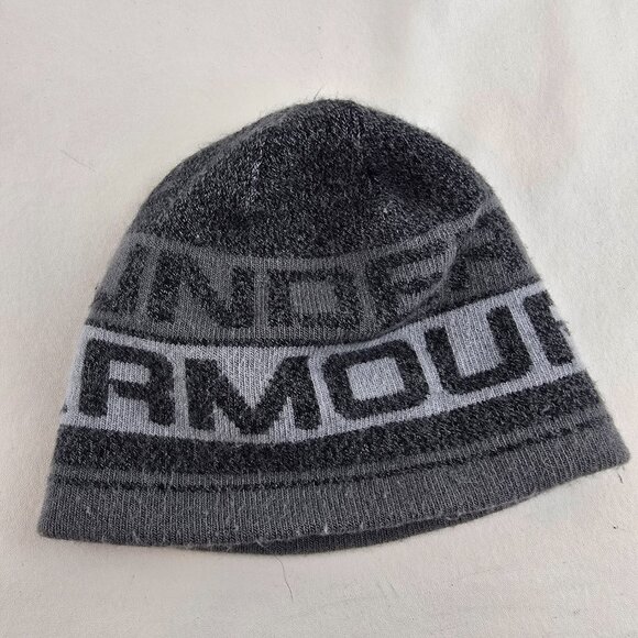 Under Armour Youth Beanie Hat Gray Knit Logo Winter Cap Size M 4-6 Years Boys - Picture 3 of 6